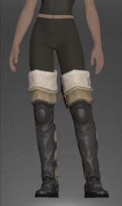 Flame Sergeant's Thighboots front.png
