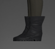 Common Makai Harbinger's Boots side.png
