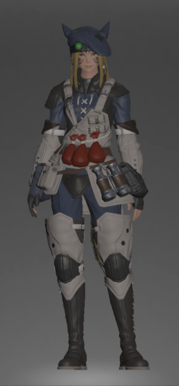 File:Royal Volunteer's healing attire.png