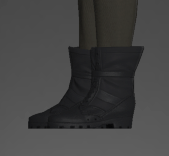 Common Makai Priest's Boots side.png