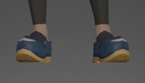 Ivalician Oracle's Shoes front.png