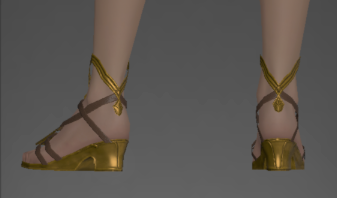 Thavnairian Sandals rear.png