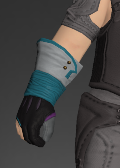 File:Saigaskin Gloves of Aiming 1.png