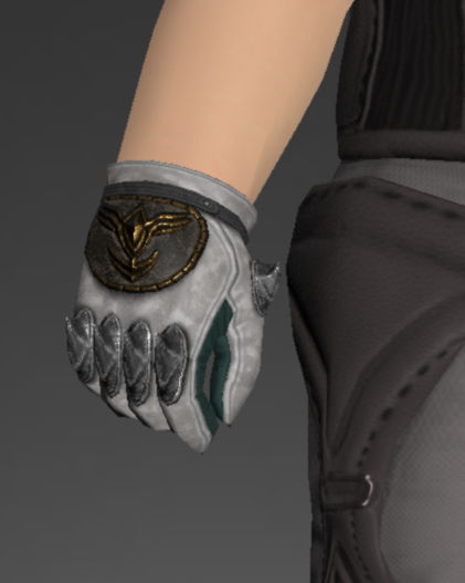 File:Quetzalli Gloves of Healing 1.png
