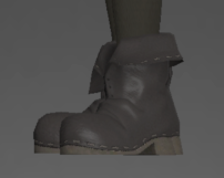 Forager's Shoes side.png
