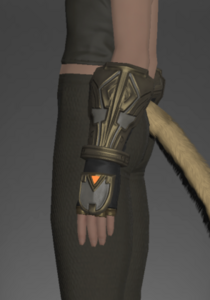 Ronkan Armguards of Aiming side.png