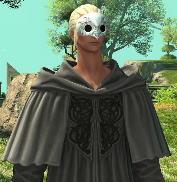 File:Doros halfbody.jpg