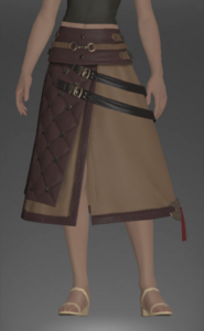 Arhat Hakama of Aiming front.png