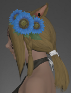 Blue Sunflower Corsage left side.png