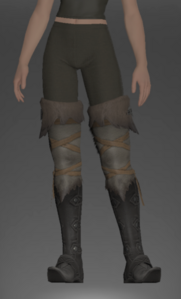 Woad Skychaser's Boots front.png