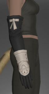 Midan Gloves of Maiming right side.png