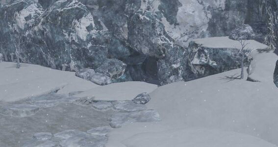 The entrance to the cave is easy to miss