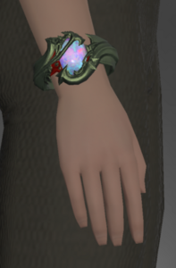 Valkyrie's Bracelet of Healing side.png