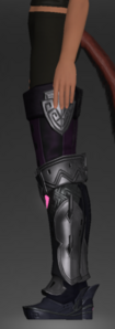 Skydeep Thighboots of Striking side.png