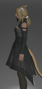 YoRHa Type-51 Coat of Aiming side.png