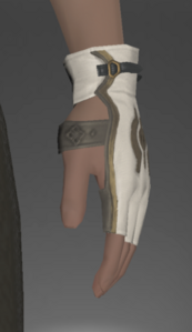 Edengate Halfgloves of Scouting front.png