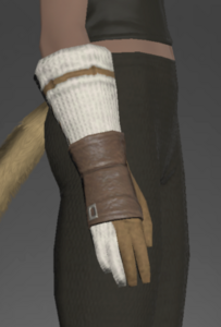 Aetherial Woolen Bracers right side.png