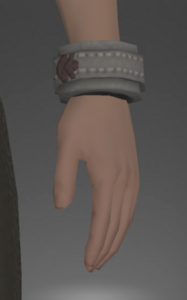 Storm Private's Wristguards front.png