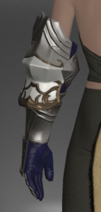 Creed Gauntlets rear.png